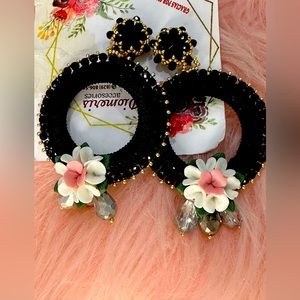 AAi Multi-Color dangle Earrings Fine Costume jewelry felt beads tassles flowers